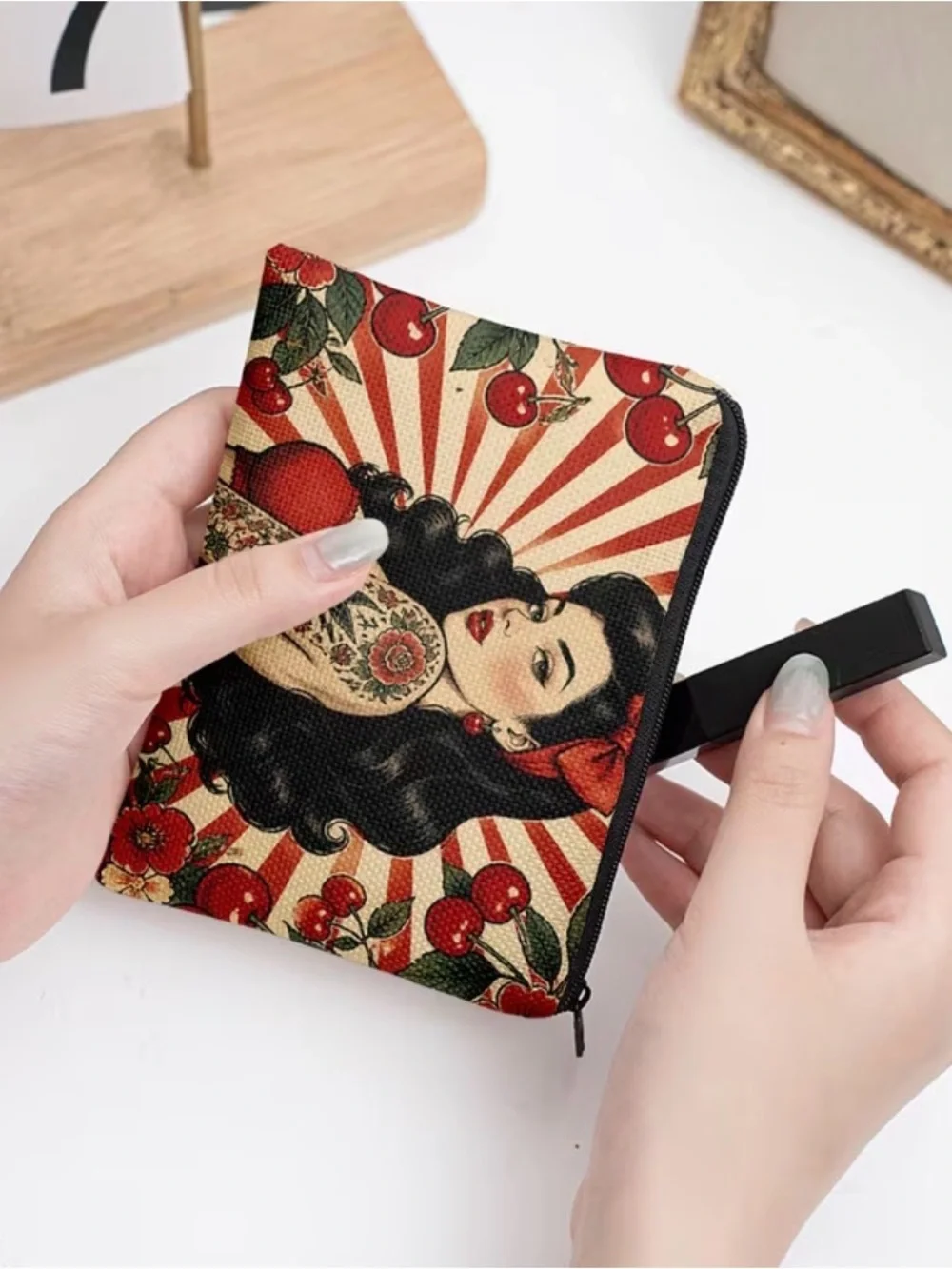Scarlet Elias eye catching